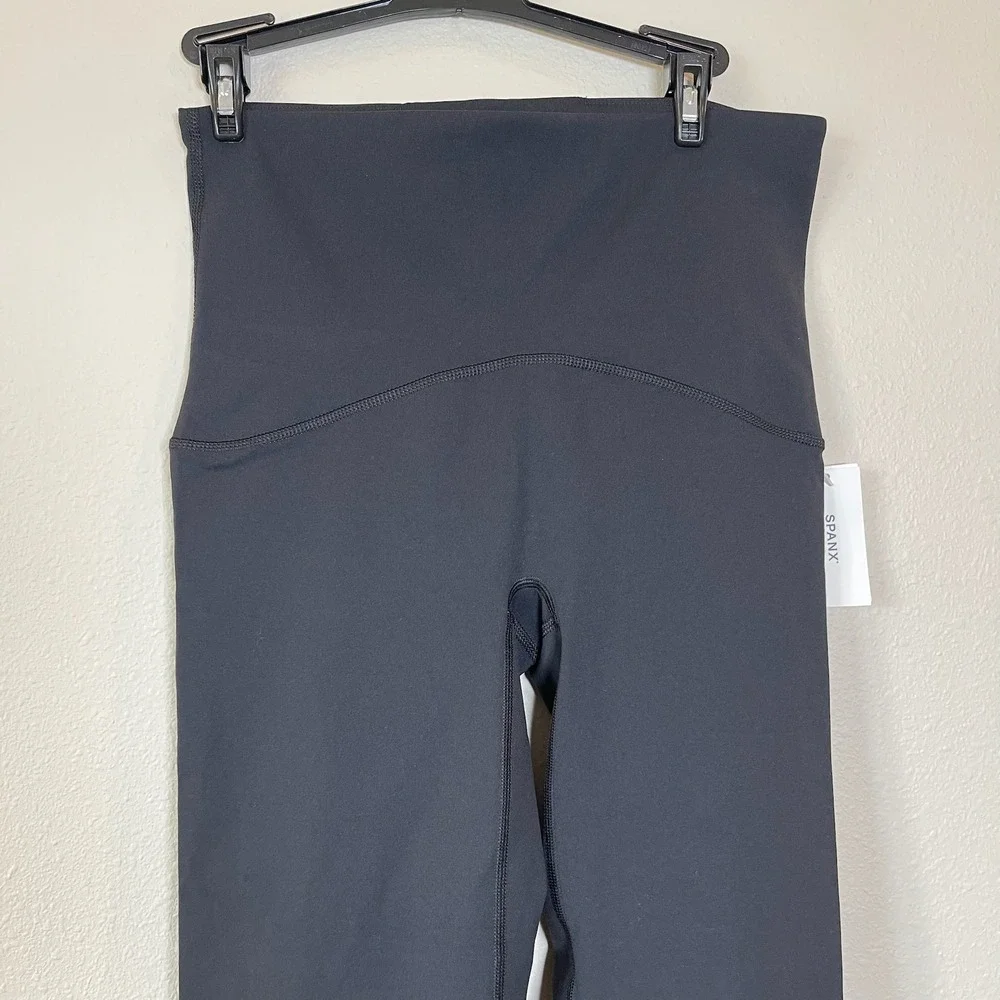 Spanx Booty Boost Active 7/8 Leggings Black High Waisted Size Large NWT